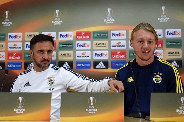 Кремль не увидел политической подоплеки в истории с фанатами «Фенербахче»