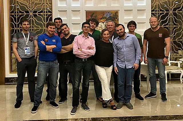 Команда Сергея Карякина выиграла престижный шахматный турнир