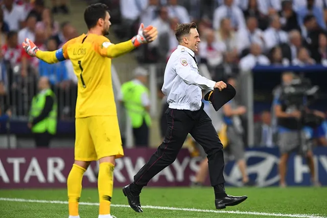 Активист Pussy Riot госпитализирован в тяжелом состоянии