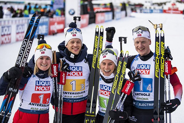 Россия заняла 6 место в смешанной эстафете на ЧМ по биатлону