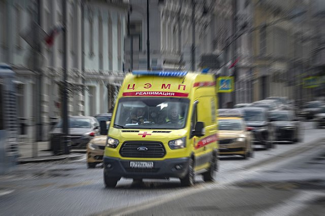 Две трети умерших от COVID-19 поздно обратились к врачу