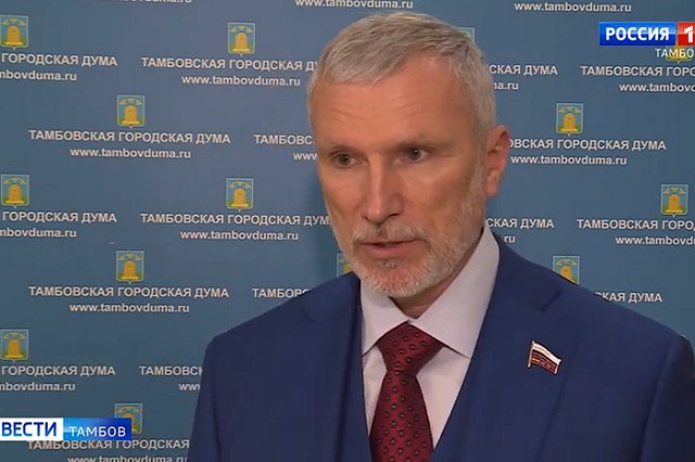 Депутат Госдумы Алексей Журавлев попал в ДТП на мотоцикле в центре Москвы