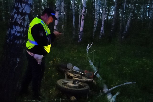 Свердловчанин на мотоцикле поехал на работу и разбился насмерть