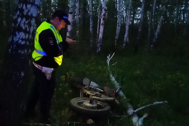 Свердловчанин на мотоцикле поехал на работу и разбился насмерть