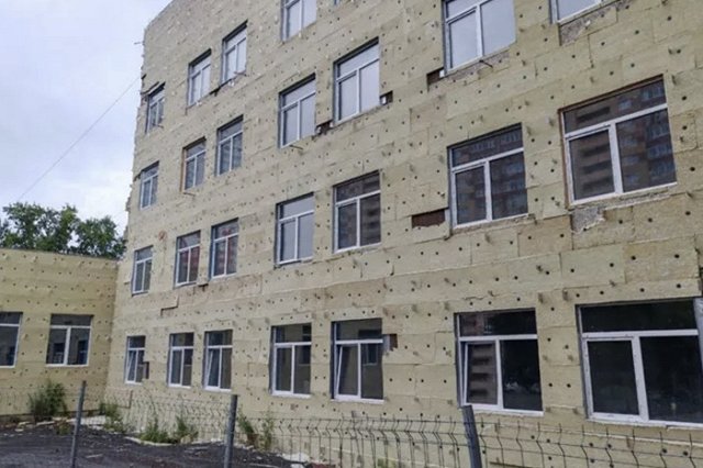 Крупнейшую поликлинику в Екатеринбурге перенесут в другое место