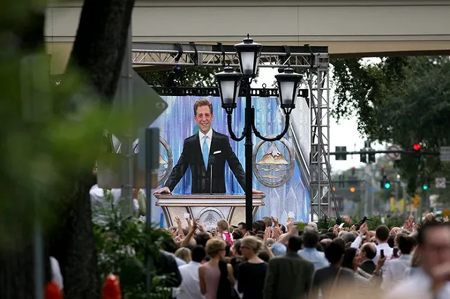 Сайентологи читают лекции в школах Екатеринбурга вместо уроков ОБЖ