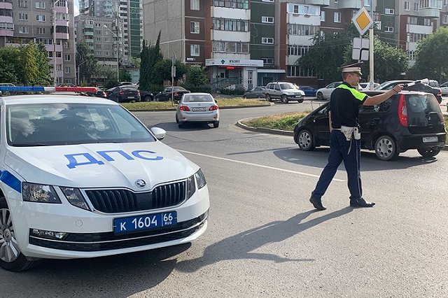 На Урале настоятель храма насмерть сбил женщину