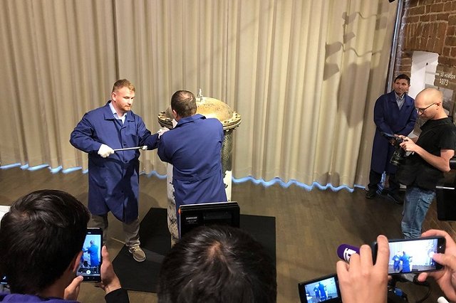 В Екатеринбурге вскрыли «Капсулу времени»