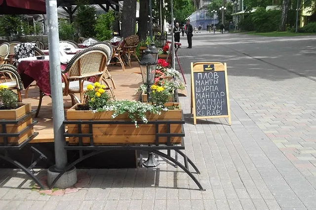 Мэр Риги призвал готовиться к частичной отмене антироссийских санкций