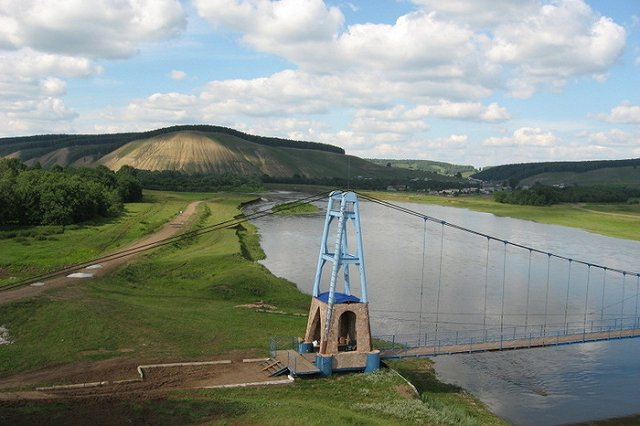 Спасатели ищут мужчину, сорвавшегося в реку на квадроцикле на Южном Урале