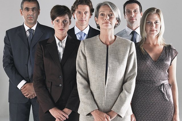 Доля не оформленных на основной работе россиян достигла рекорда