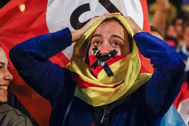 Еврокомиссия признала незаконным референдум в Каталонии