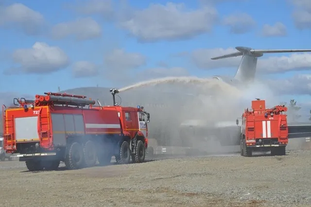В аэропорту «Кольцово» прошли учения МЧС