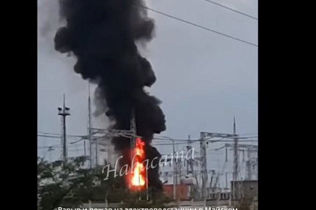 В Крыму горит трансформаторная подстанция «Джанкой» и склад боеприпасов