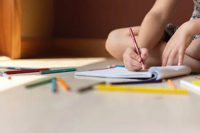 В свердловском детсаду 3-летняя девочка выпила растворитель