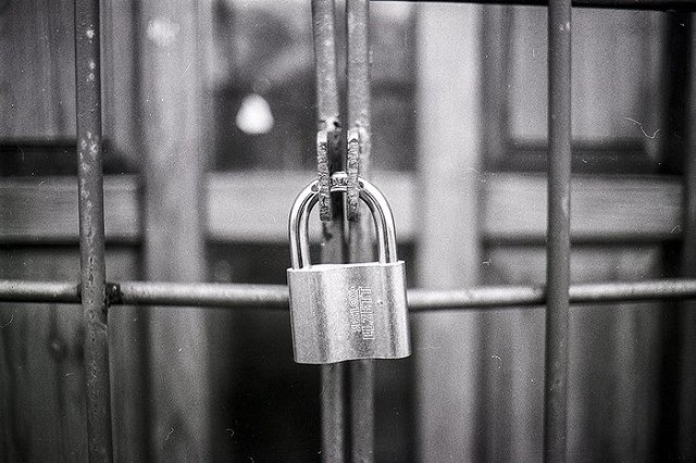 Москвичка обвинила полицейских в издевательствах над ее сыном-аутистом