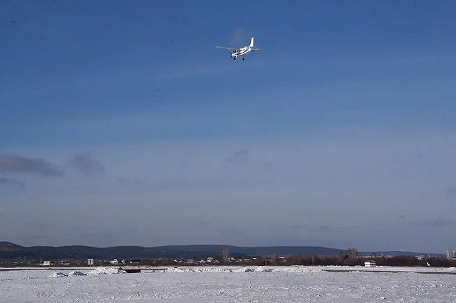 В правительстве РФ признали, что проект самолета, который должен был выпускать УЗГА, зашел в тупик