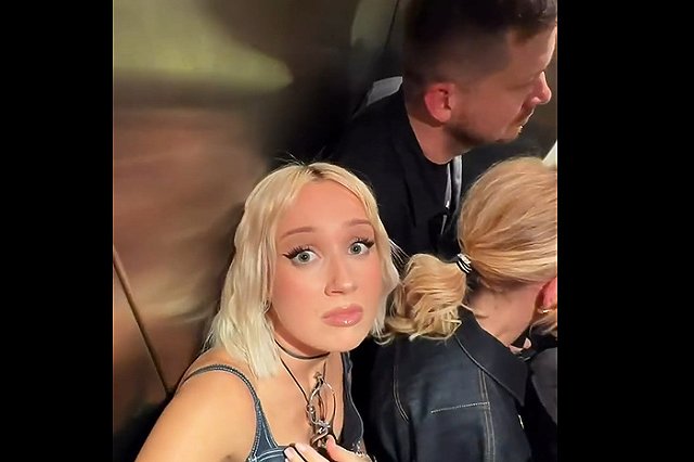 Клава Кока и другие знаменитости застряли в лифте