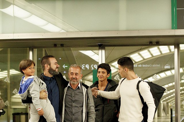 Курды опознали боевика «Аль-Каиды» в пострадавшем от пинка журналистки беженце