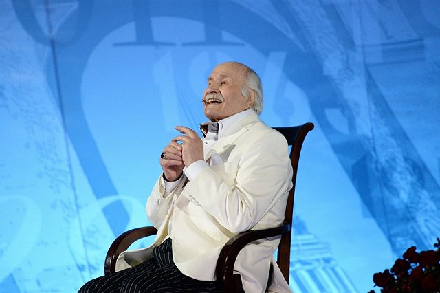 Театр Армии отменил спектакль из-за болезни Зельдина