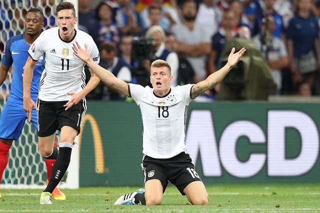 Сборная Франции победила Германию и сыграет в финале Евро-2016 с Португалией