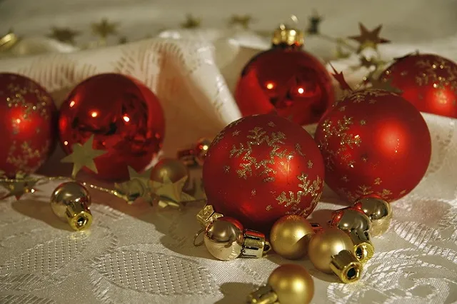 Время выбирать праздник: сегодня пройдет ярмарка новогодних билетов