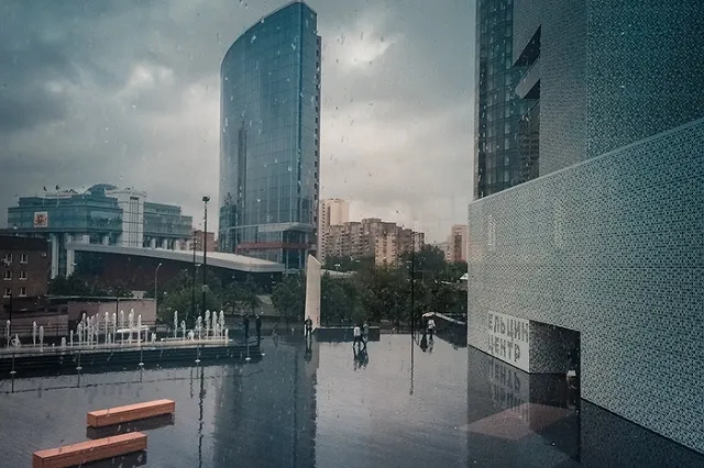 Скандальный московский «Театр.doc» покажет три спектакля в Ельцин-центре