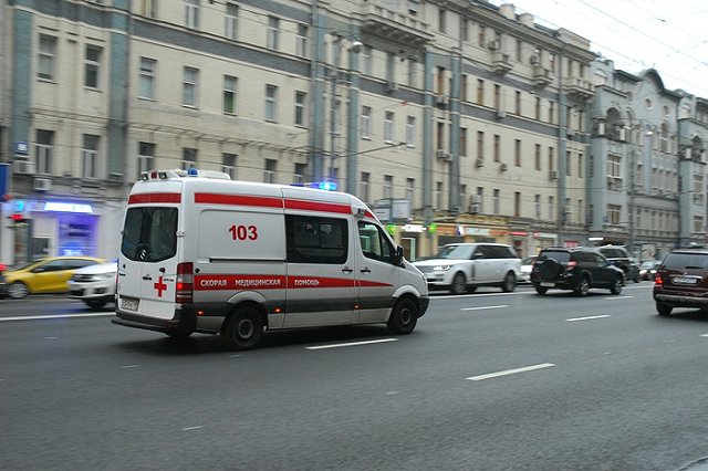 Минздрав прокомментировал предложение разрешить скорым таранить машины