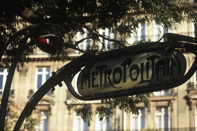 Общественный транспорт в Париже может стать бесплатным