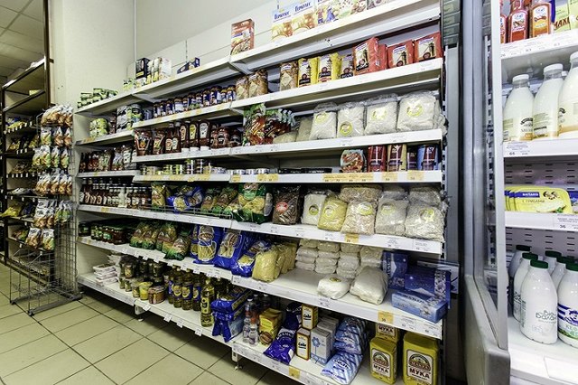 Социологи: в страну вернулась психология «черного дня» — люди делают запасы