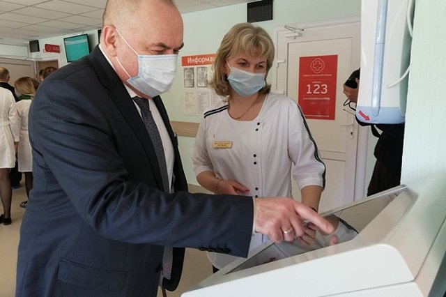 СМИ: главе свердловского минздрава нашли замену