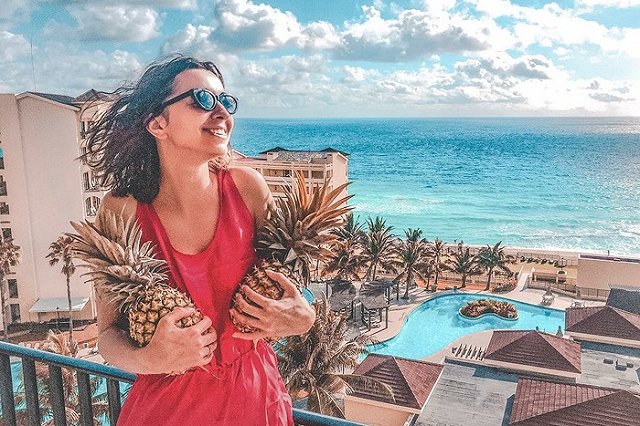 Телеканал «Пятница» перестал сотрудничать с создателями программы «Орел и решка»