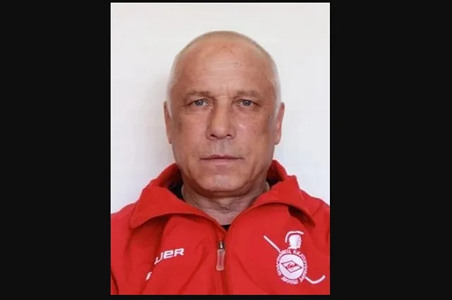 В Екатеринбурге умер известный хоккейный тренер