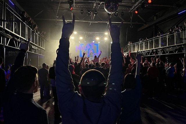 Силовики внезапно устроили рейд во время концерта в Екатеринбурге