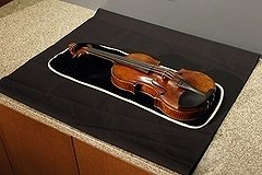 Скрипку Страдивари нашли у тверских домушников