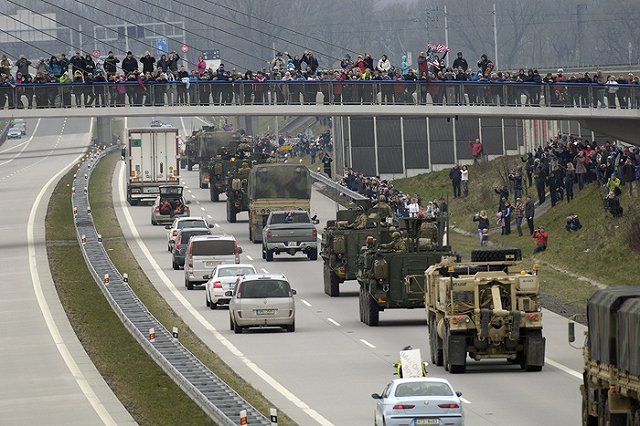 Польша отказалась бесплатно передавать России барельеф генерала Черняховского