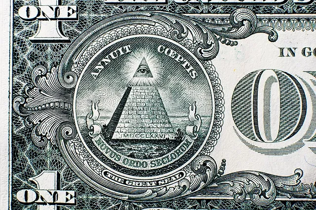 Милонов попросил Чайку проверить деятельность масонских лож