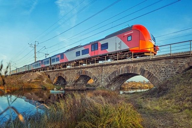 Электропоезд «Ласточка» больше не выпускают в Свердловской области