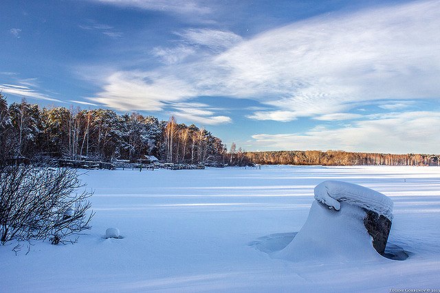 На Урале ищут священника, который мог провалиться под лед