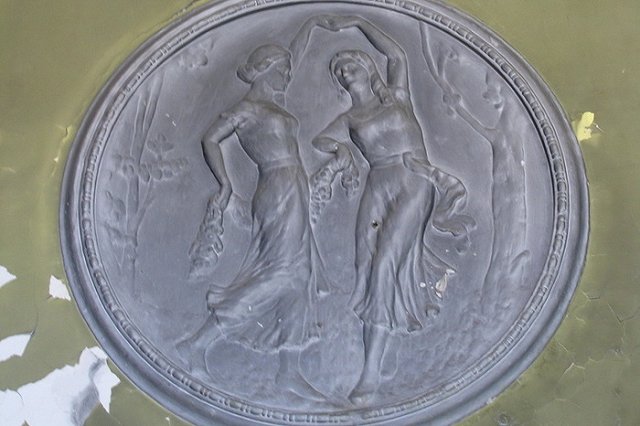 Уральских каменщиков просят восстановить уничтоженную Пальмиру