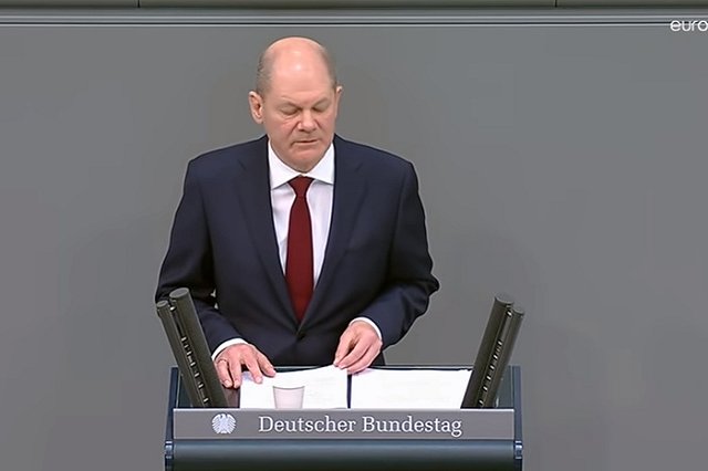 Шольц назвал правильным отказ Украине и Грузии во вступлении в НАТО