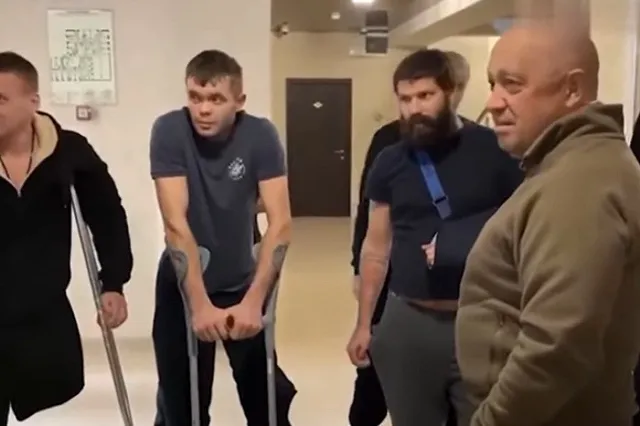 Пригожин — об отказе погибшему уральцу в военных почестях: «Не знал об этом скотстве»