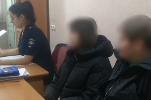 В Хакасии на школьницу возбуждено уголовное дело после шуточной «вербовки» себя самой (ВИДЕО)