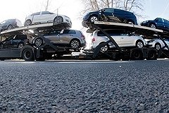 В Петербурге угнан автовоз с 7 машинами Nissan