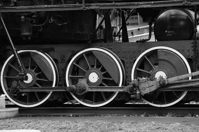 Подозреваемого в убийстве сотрудницы Роспотребнадзора сбил поезд