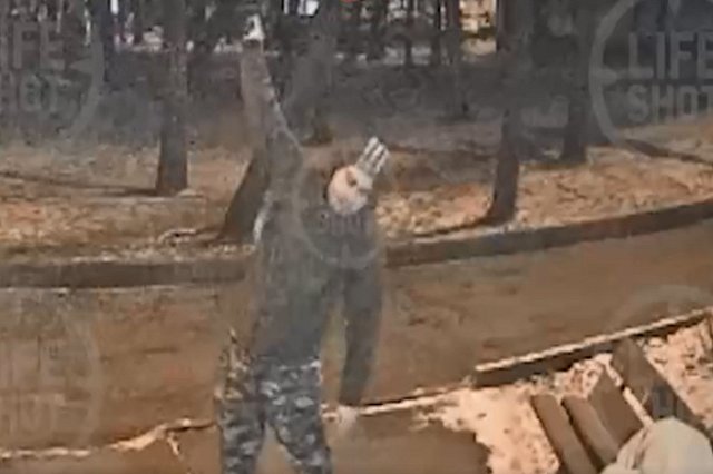 В Москве пьяный полицейский едва не убил ребенка, «просто так» выстрелив из пистолета