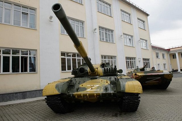 Полиция Екатеринбурга задерживает пикетчиц