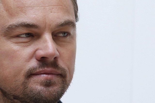 Леонардо Ди Каприо выставил на торги вещи и личное время