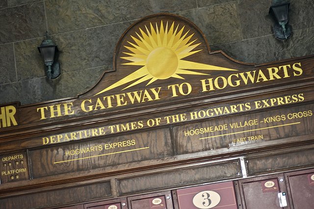 Шесть екатеринбургских школ попали в сотню лучших в России