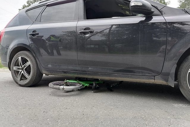 В Свердловской области ребёнок за рулём иномарки сбил шестилетнего мальчика